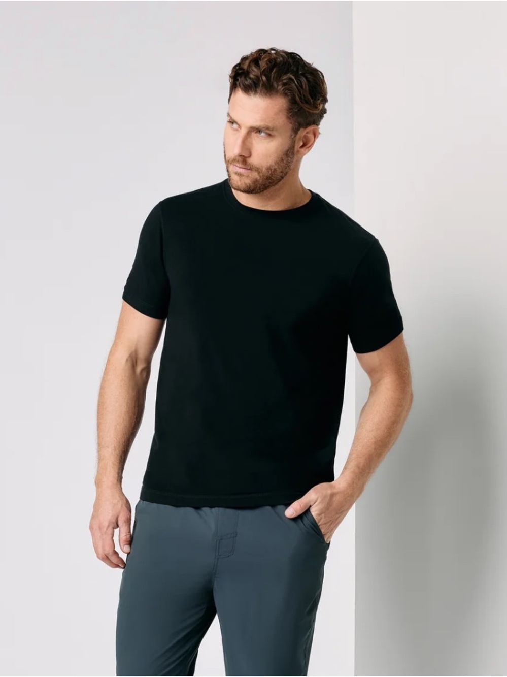 Vuori Men's Tuvalu Tee